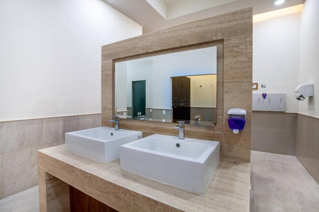 Beautiful Apartment In Polanco Area With Amenities Kota Meksiko Bagian luar foto